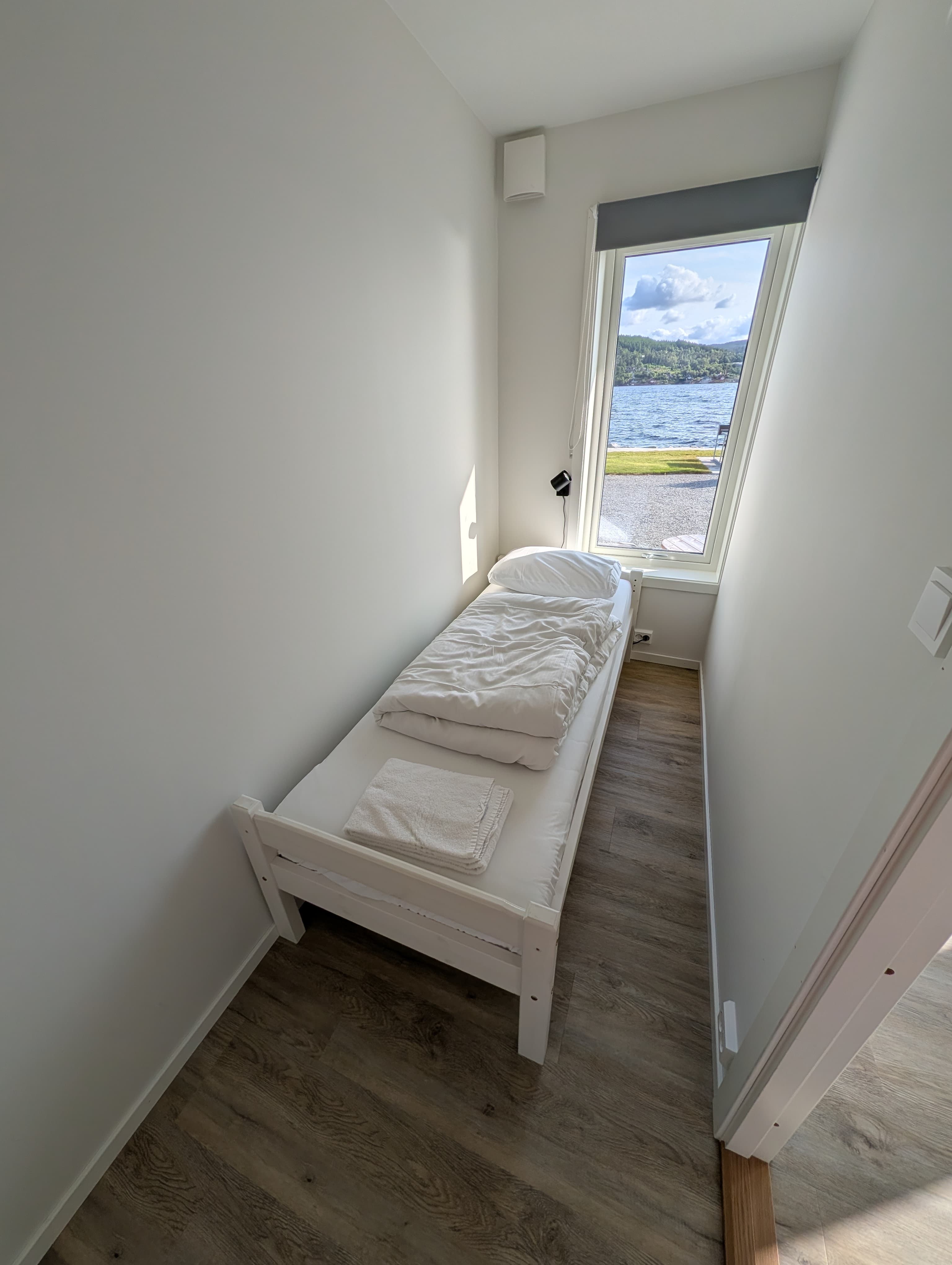 Bedroom with a sea view from the bed