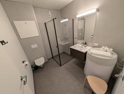 Modern bathroom in a Type B apartment